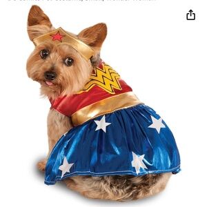 Pets Wonder Woman Halloween costume size Medium